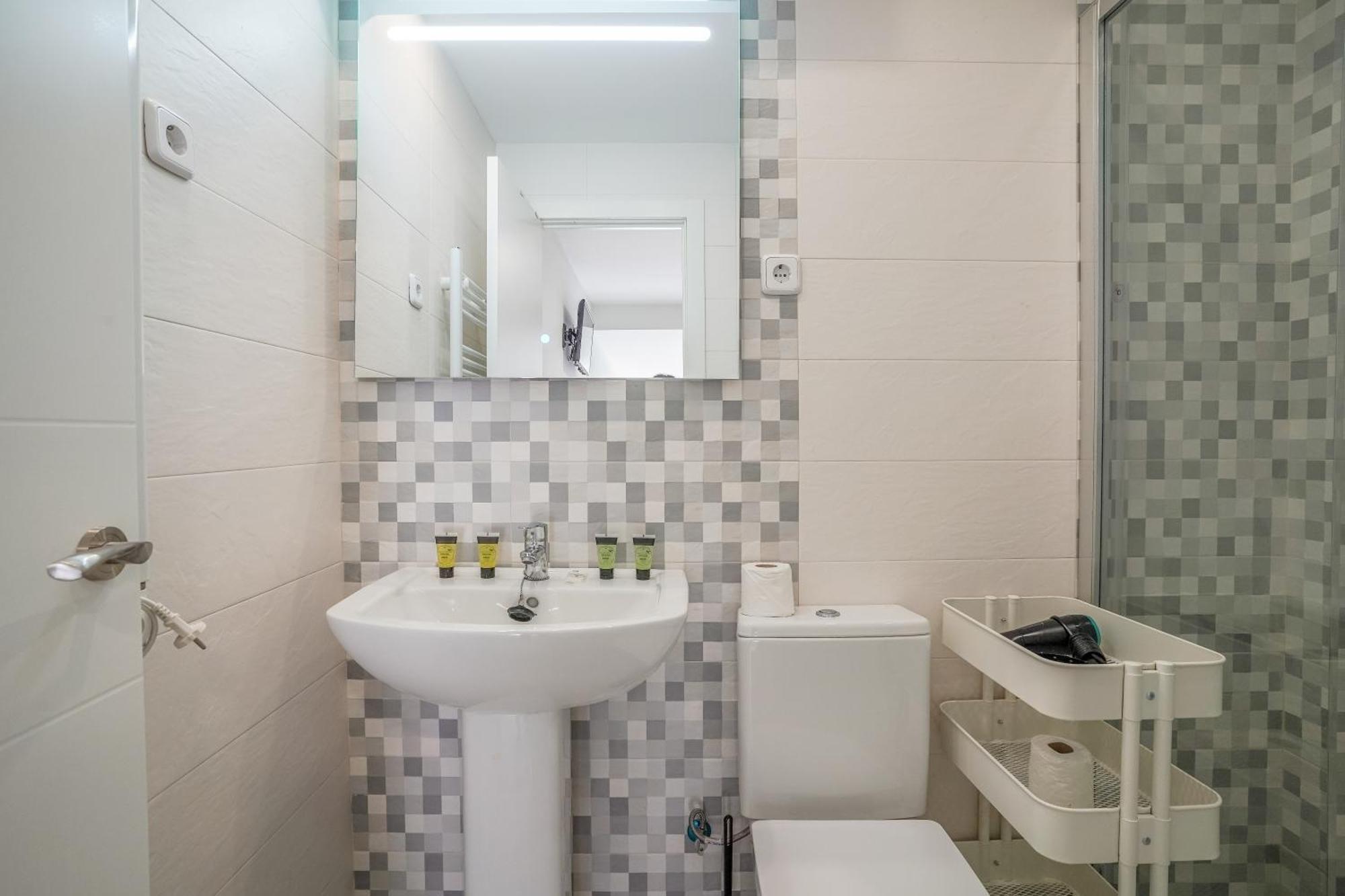 Modern Duplex-2Bedrooms 1.5Baths-Delicias Madrid Eksteriør billede